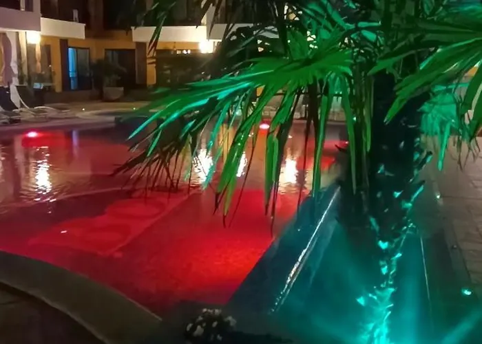 Boulevard Sea Residenz 250 Meter Zum Sandstrand 酒店 5*